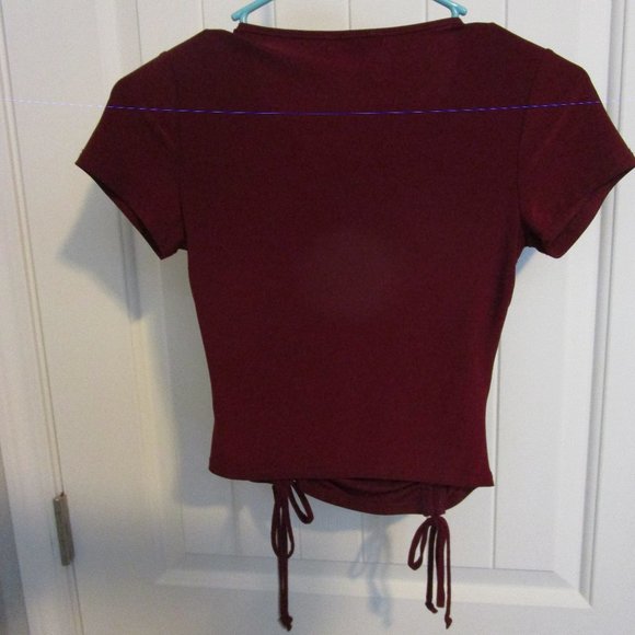 Top - Picture 2 of 2